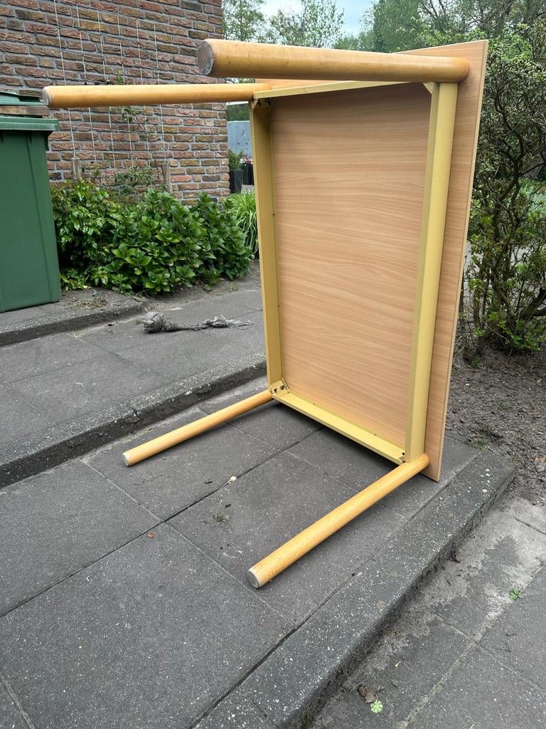 Eenvoudige houten tafel - 120x80x73cm, Huis en Inrichting, Tafels | Eettafels, Gebruikt, 100 tot 150 cm, Vier personen, Rechthoekig