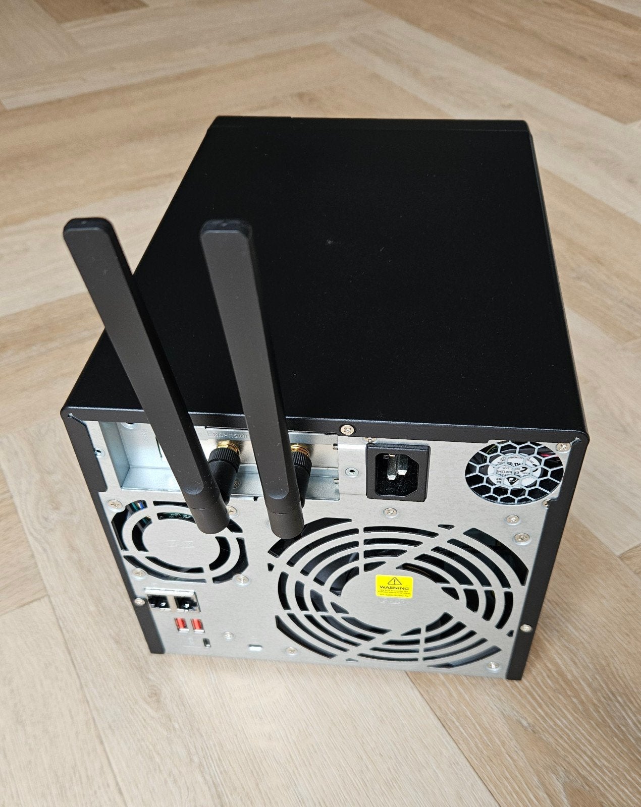 Nieuw! QNAP TS-473A | 16TB HDD | 1TB SSD | 32GB RAM + WiFi, Ophalen, Nieuw