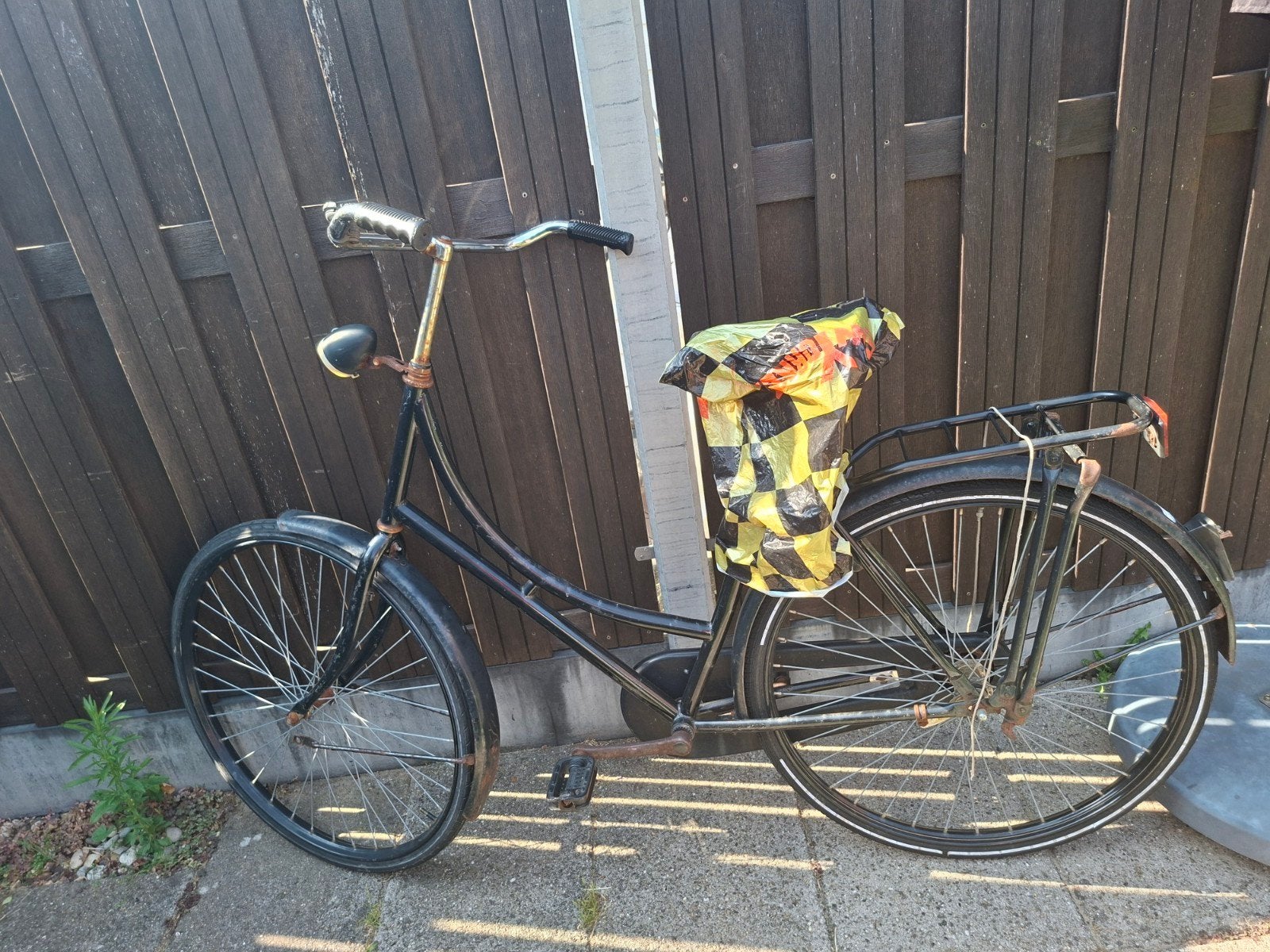 Gratis op te halen! Helluja fiets, Fietsen en Brommers, Fietsen | Dames | Omafietsen, Ophalen, Gebruikt