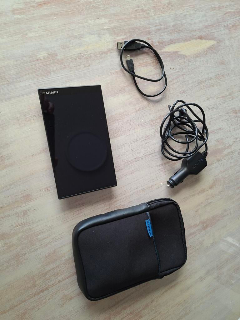 Garmin Navigatiesysteem met accessoires, Ophalen, Gebruikt