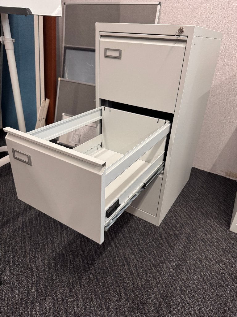 Archiefkast / Dossierkast – 3 lades, Minder dan 50 cm, Gebruikt, 100 tot 150 cm, Ophalen of Verzenden