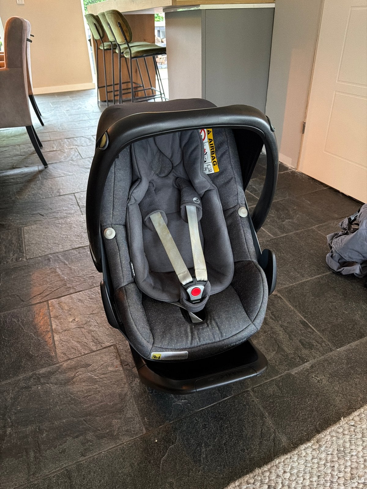 Maxi-Cosi autostoel met Isofix base, Ophalen, Gebruikt, Slaapstand, Isofix