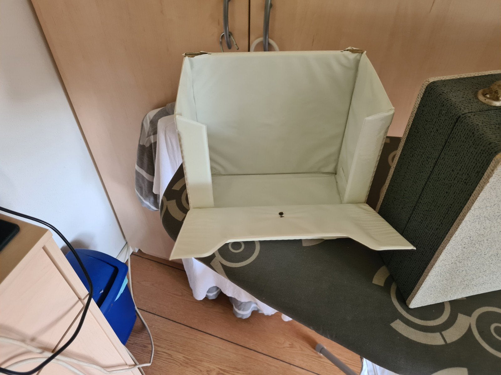 Singles koffer, Ophalen of Verzenden, Gebruikt, Overige formaten, Levenslied of Smartlap