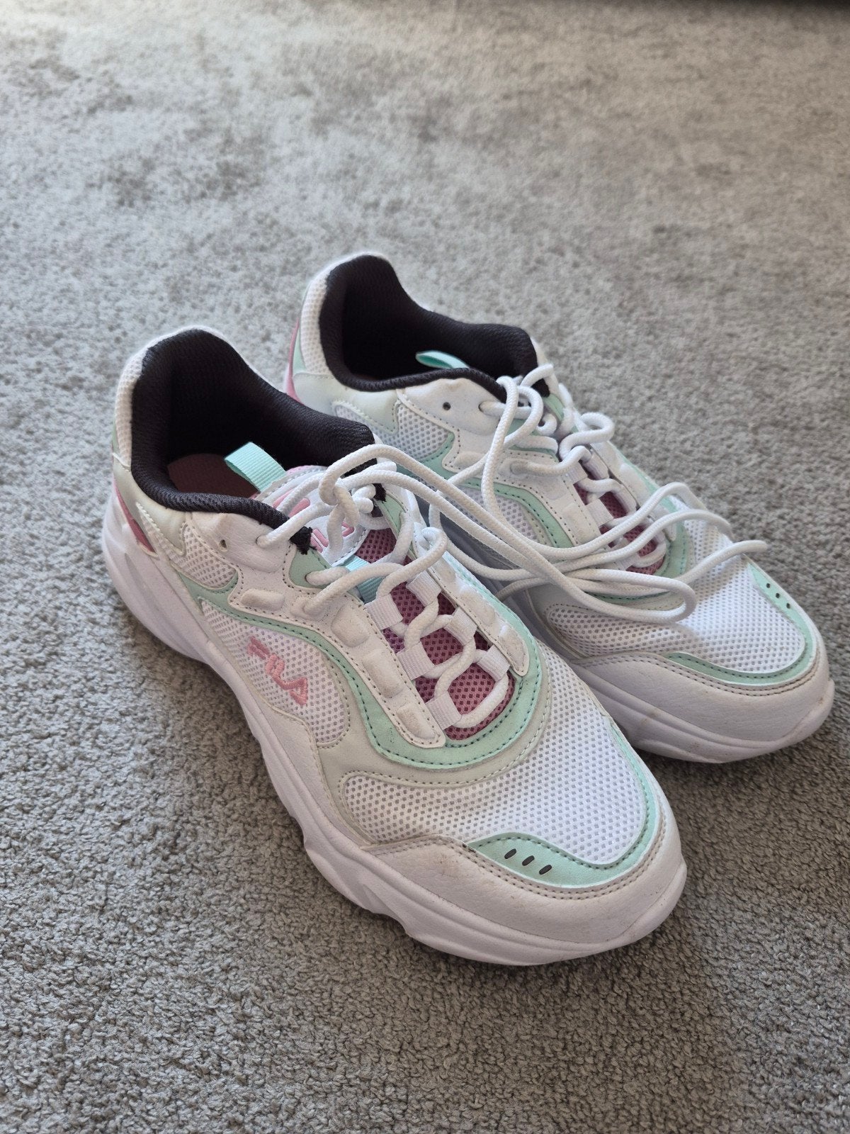 Fila sportieve schoen maat 39, Ophalen, Zo goed als nieuw, Overige typen