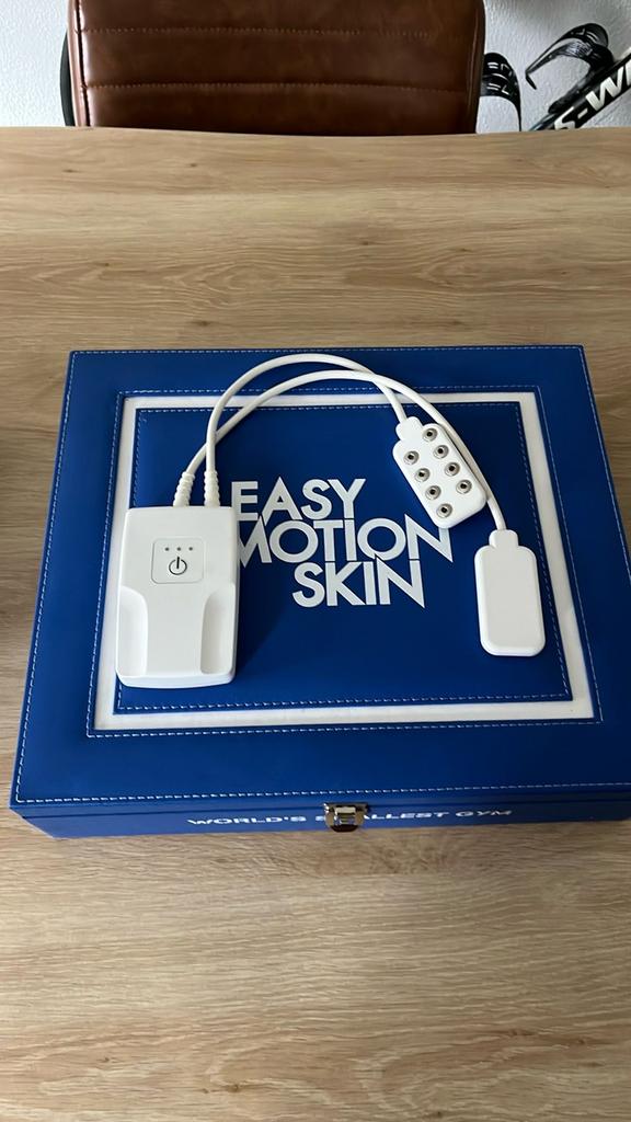 Easy Motion Skin EMS Systeem - Alleen Box, Sport en Fitness, Ophalen of Verzenden, Gebruikt, Benen, Overige typen