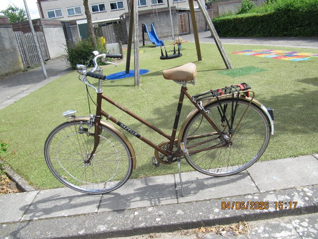 Klassieke Gazelle  Dames fiets  28 inch 3 versn, Ophalen, Gebruikt, Velgrem, Versnellingen