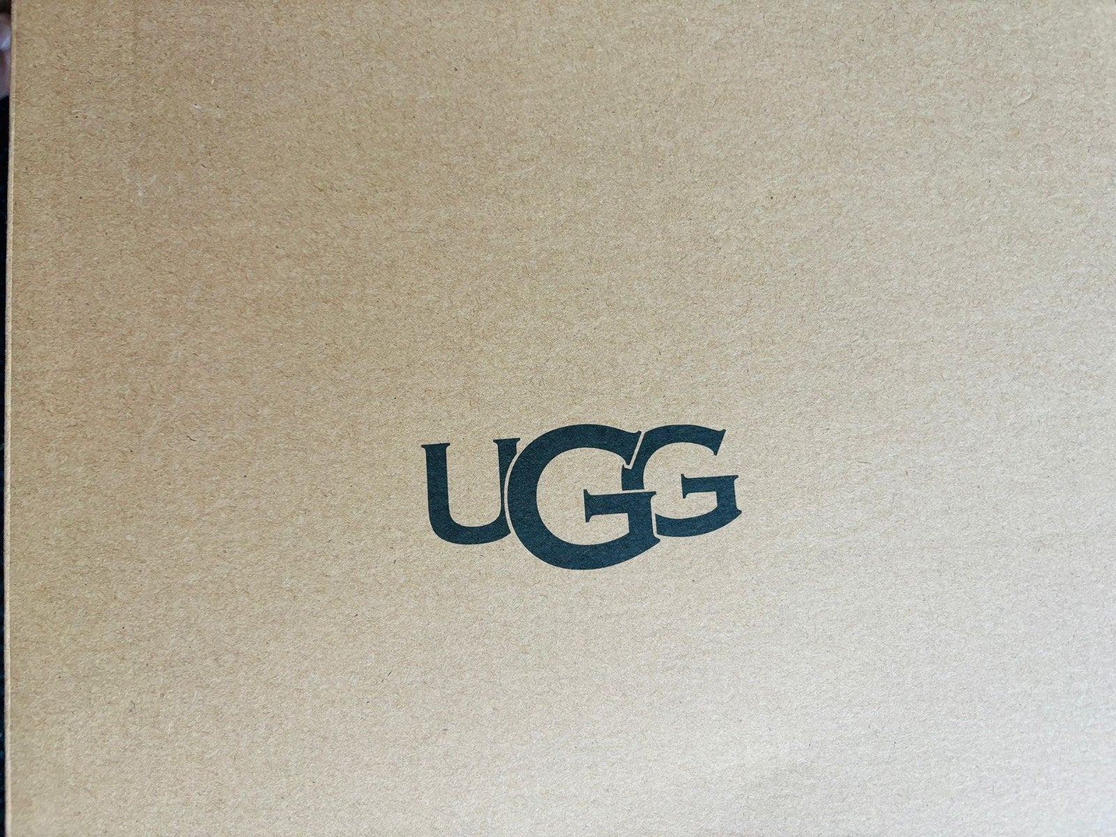Uggs Tazzlita pantoffels - Zwart - Maat 40, Zwart, Nieuw, Ophalen of Verzenden, Pantoffels of Sloffen