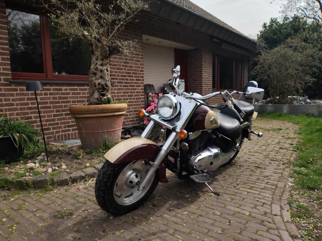 Suzuki VL1500. 34750 km, nieuwe koppeling, Cardan-aandrijving, 2 cilinders, Gebruikt, 1500 cc