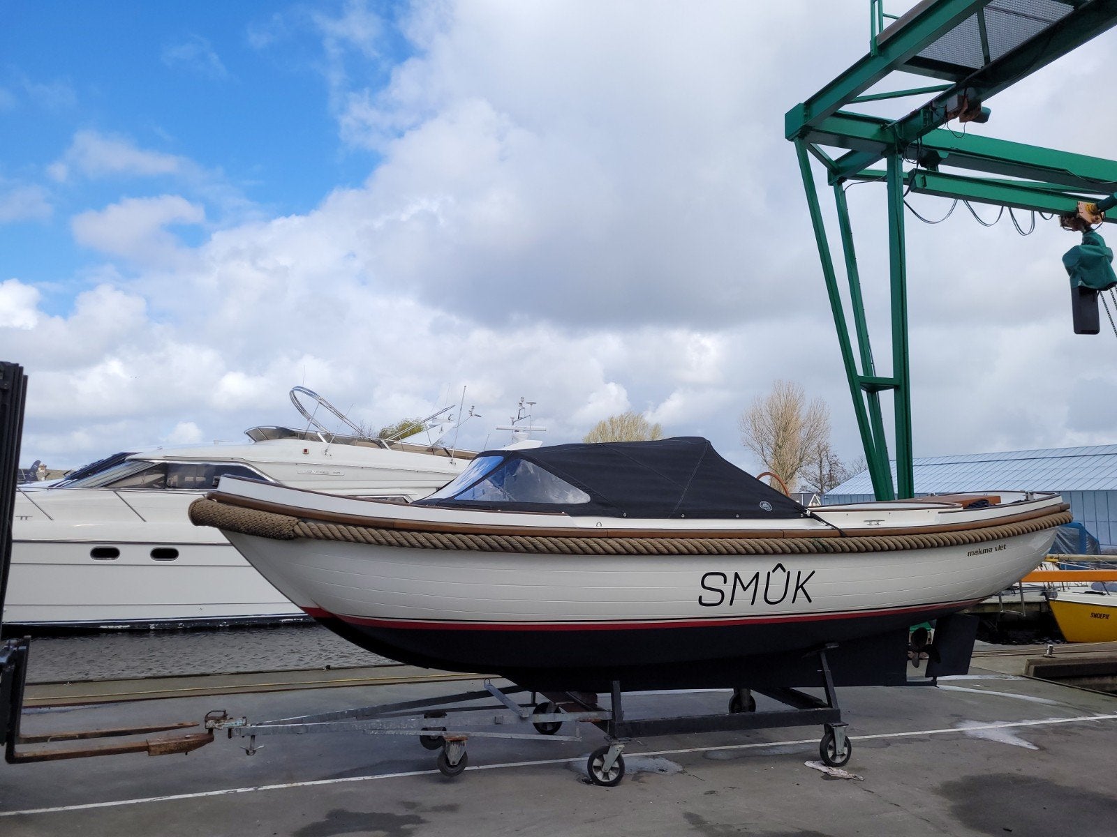 Te koop mooie Makma 700 vlet, Ophalen, Gebruikt, Binnenboordmotor, Vlet