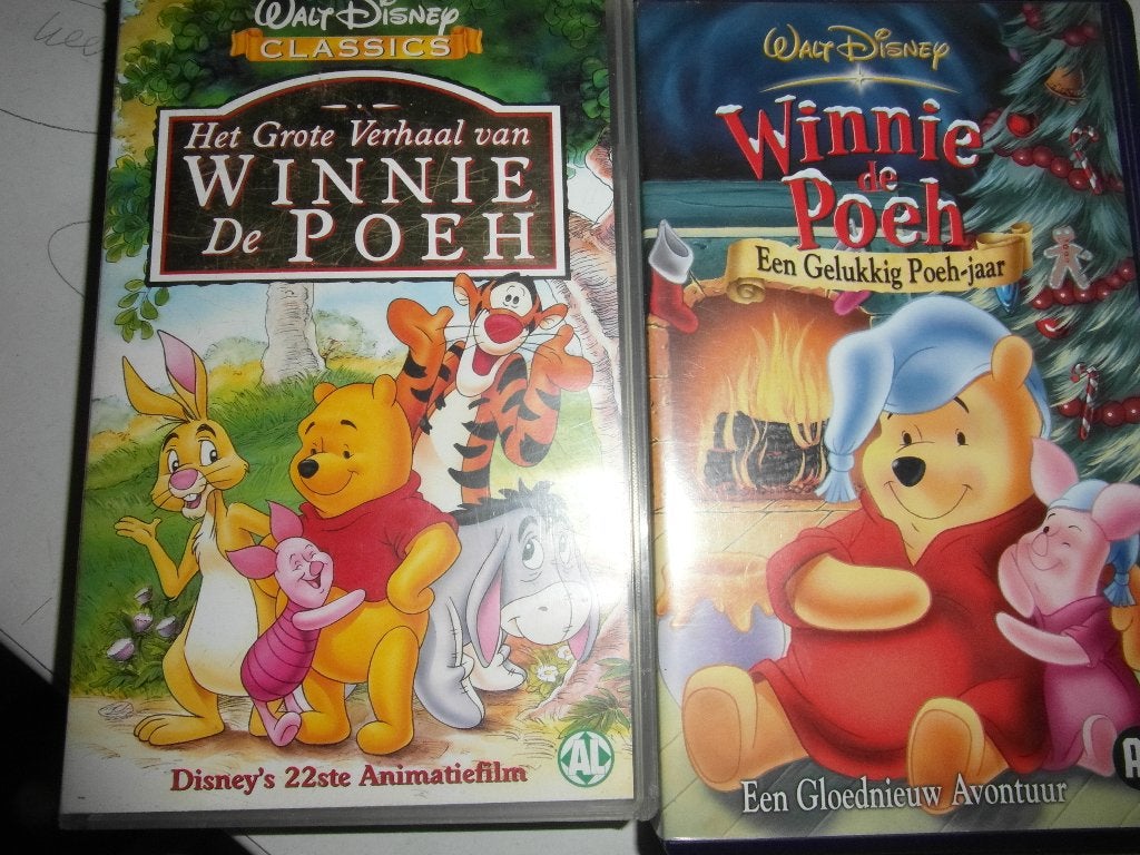 2 VSH Walt Disney Films, Ophalen of Verzenden, Overige figuren, Zo goed als nieuw, Overige typen