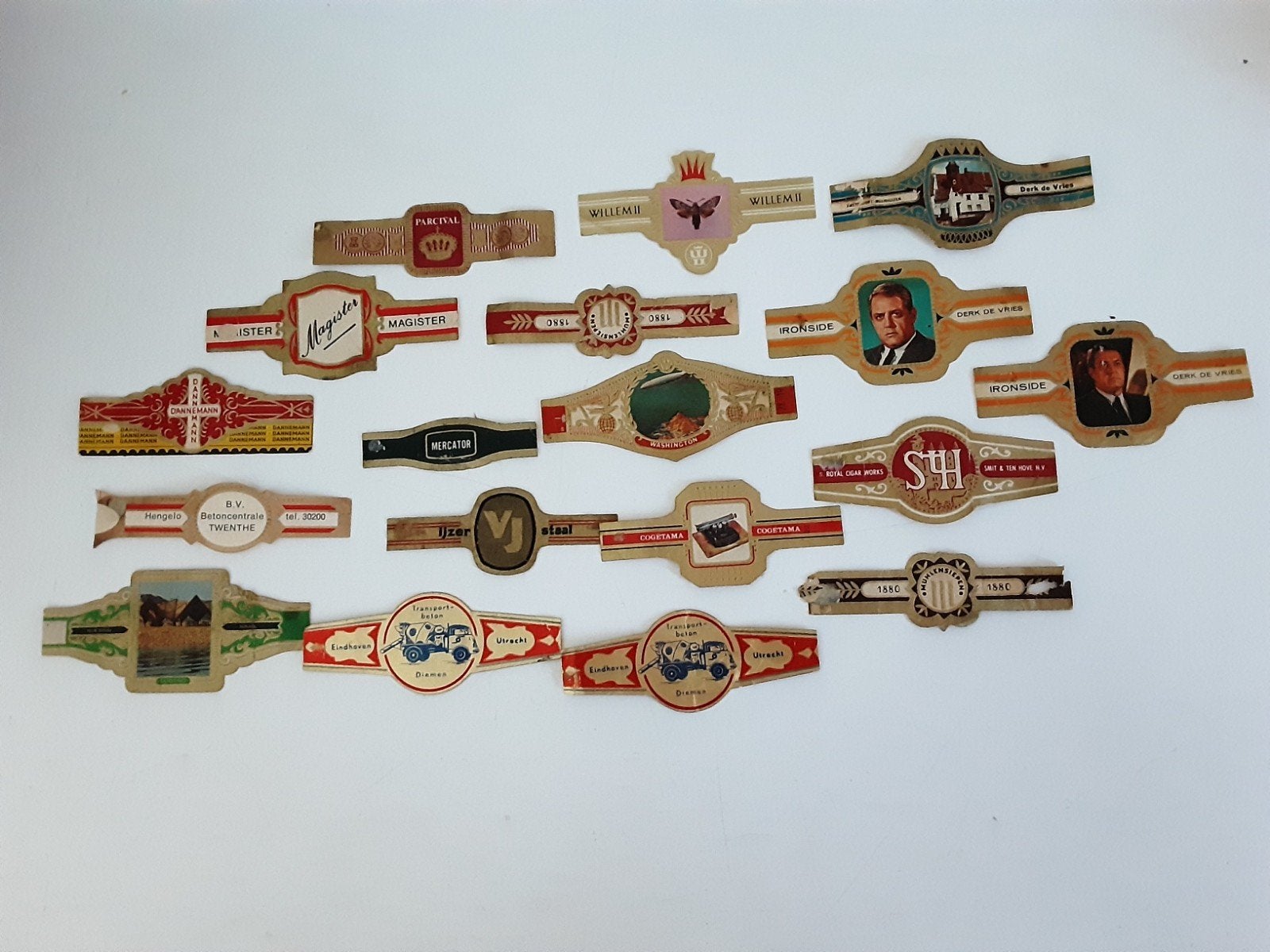 SIGARENBANDJES, Verzamelen, Rookartikelen, Aanstekers en Luciferdoosjes, Ophalen of Verzenden, Sigarenbandjes
