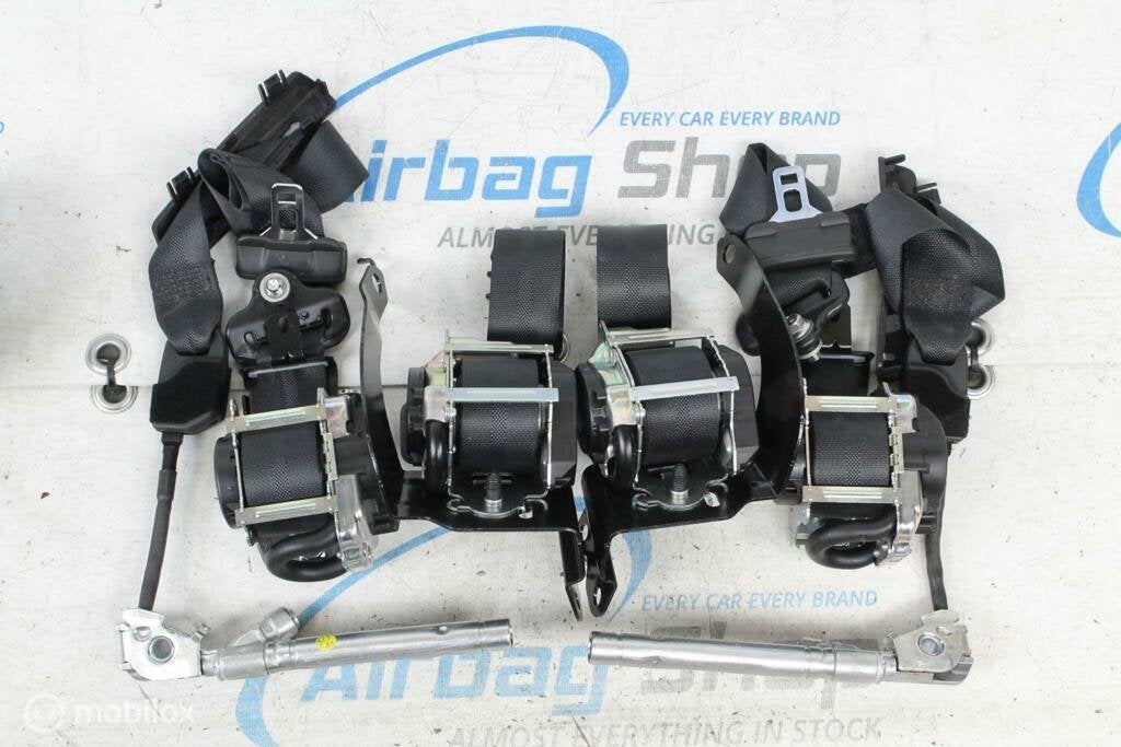 4 x Gordels + 2 x spanners Nissan Juke (2019-heden)