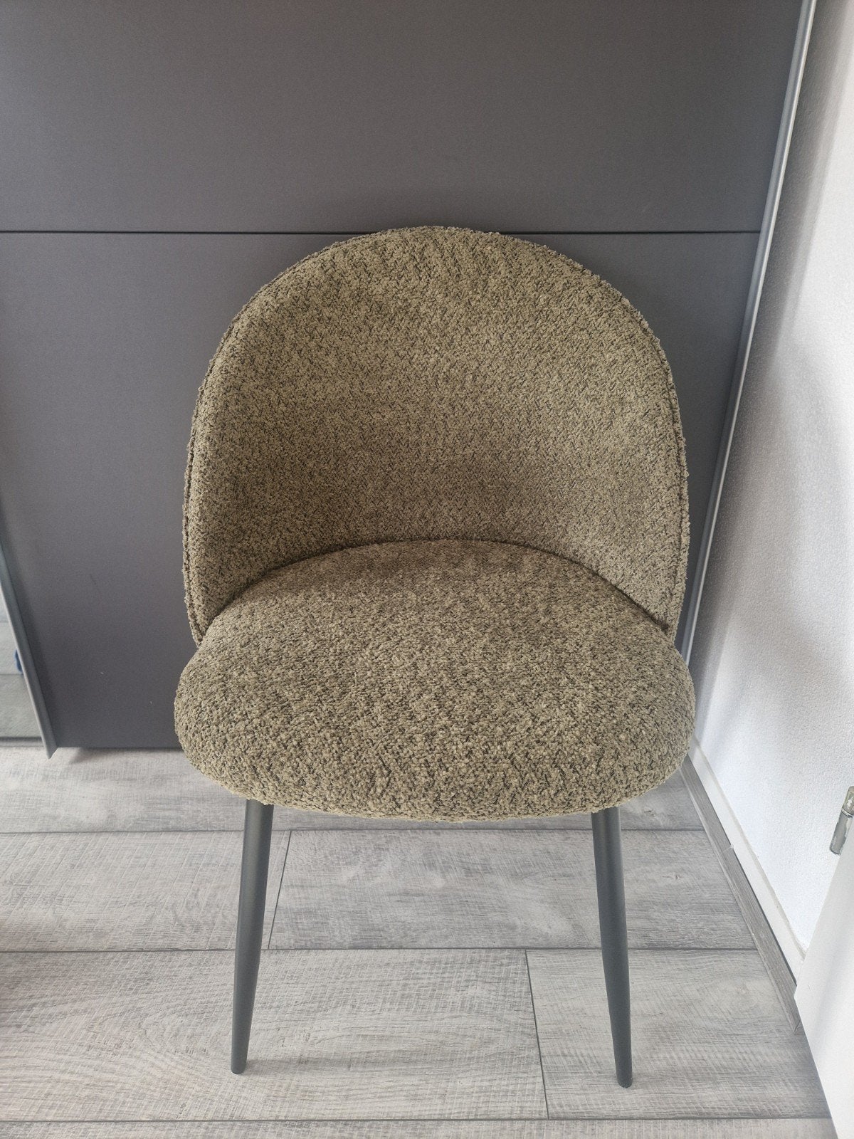 4 Olijfgroene eetkamerstoelen van de action, Ophalen, Overige kleuren, Modern, Scandinavisch, Zo goed als nieuw