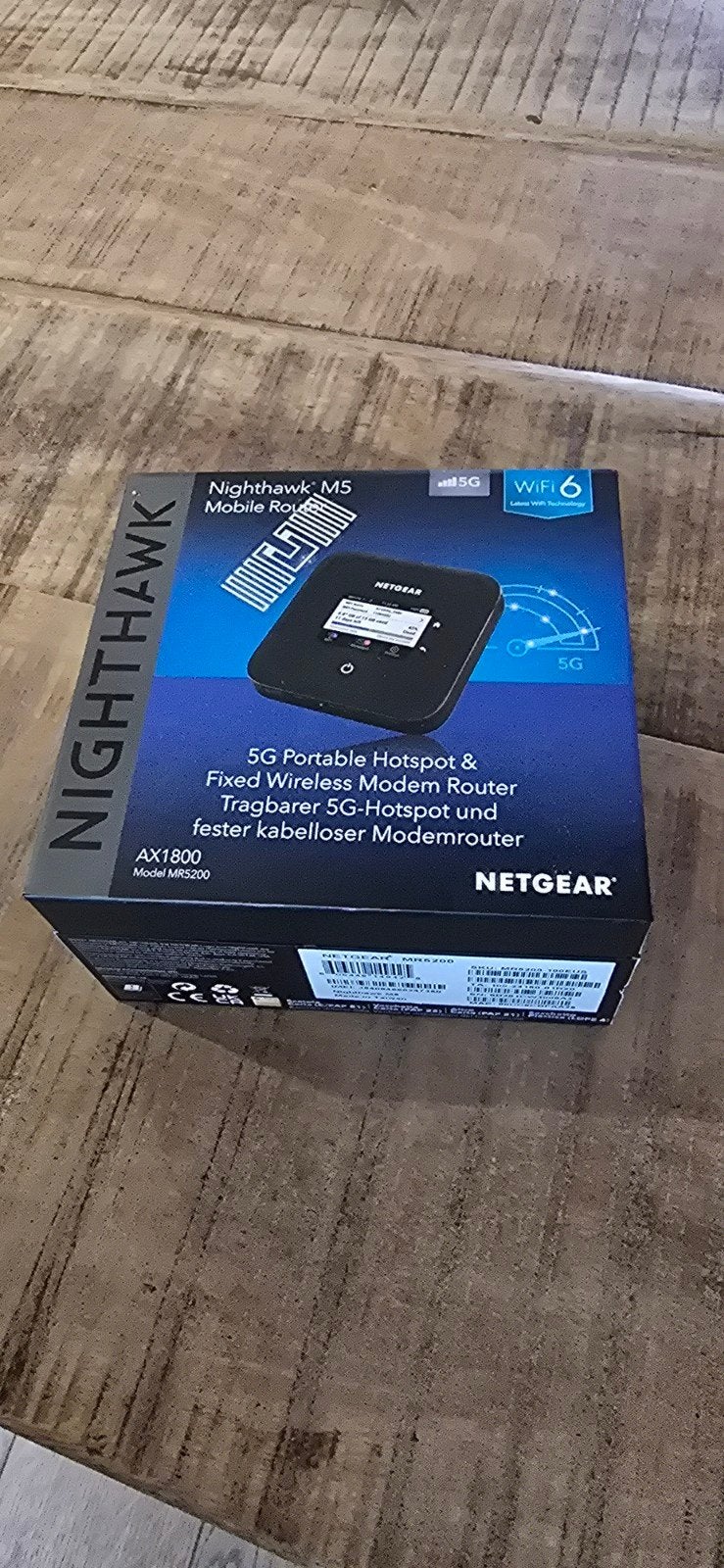 Nighthawk M5 5G WiFi 6 Mobiele Router - Nieuwstaat, Computers en Software, Ophalen of Verzenden, Zo goed als nieuw, Router, NETGEAR