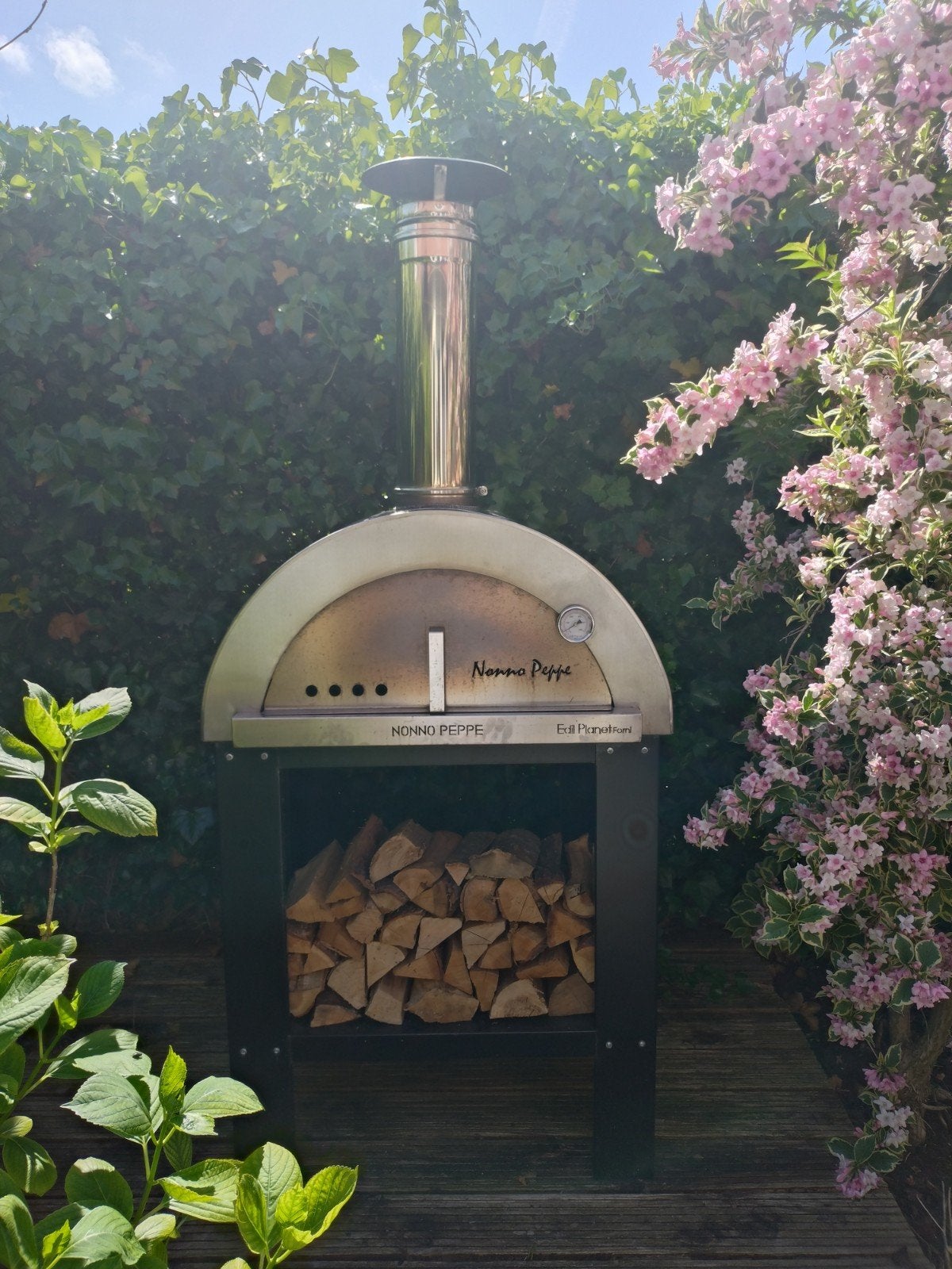 Edil Planet houtgestookte pizzaoven, Ophalen