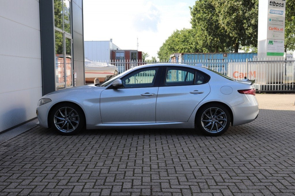 Alfa romeo GIULIA 2.0T SUPER AUT/ORIG.NL/A.CarPlay/Ad.Cruise, Auto's, Automaat, 745 kg, Achterwielaandrijving, 1995 cc