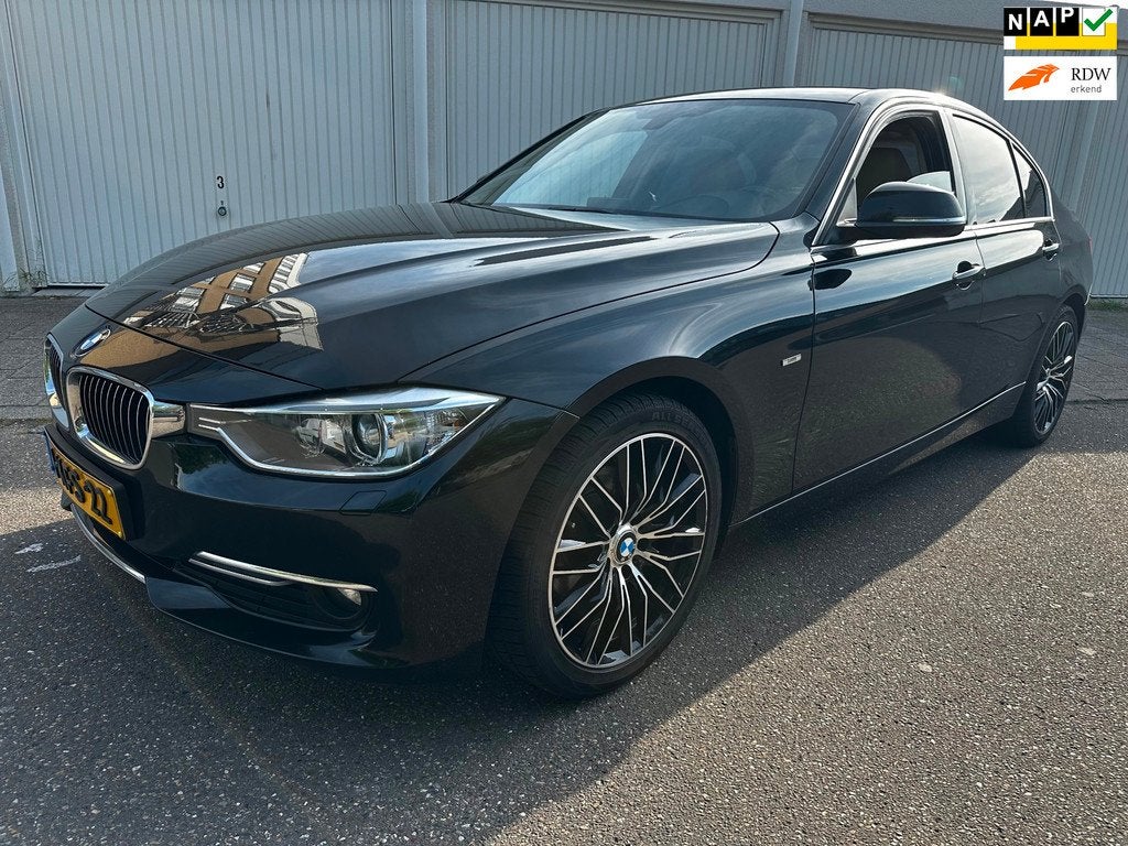 BMW 3-serie 320i EfficientDynamics Edition Upgrade Edition, Achterwielaandrijving, Gebruikt, Euro 6, 4 cilinders