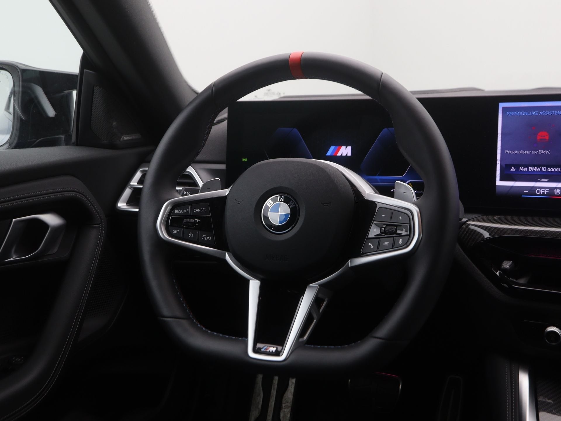 BMW 2 Serie M240i xDrive Coupé (bj 2025, automaat), Auto's, Gebruikt, Zwart, Met garantie (alle), Vierwielaandrijving