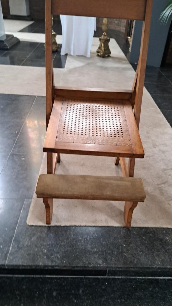 Bid stoel, Antiek en Kunst, Antiek | Meubels | Stoelen en Banken, Ophalen