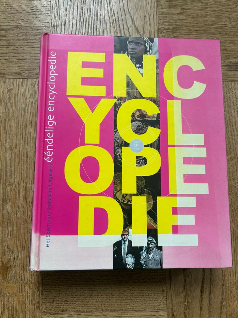 Grote Spectrum Encyclopedie (2001) - Inclusief CD-Rom!, Boeken, Ophalen of Verzenden, Zo goed als nieuw, Algemeen, Complete serie