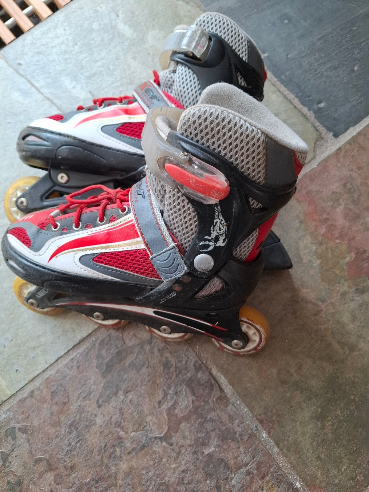 Verstelbare Axer Inline Skates - Rood/Zwart, maat 34 - 37, Kinderen, Inline skates 4 wielen, Ophalen, Overige merken