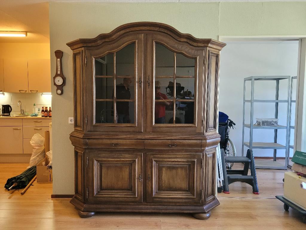 Houten kast, Ophalen, Gebruikt, Met deur(en), 200 cm of meer
