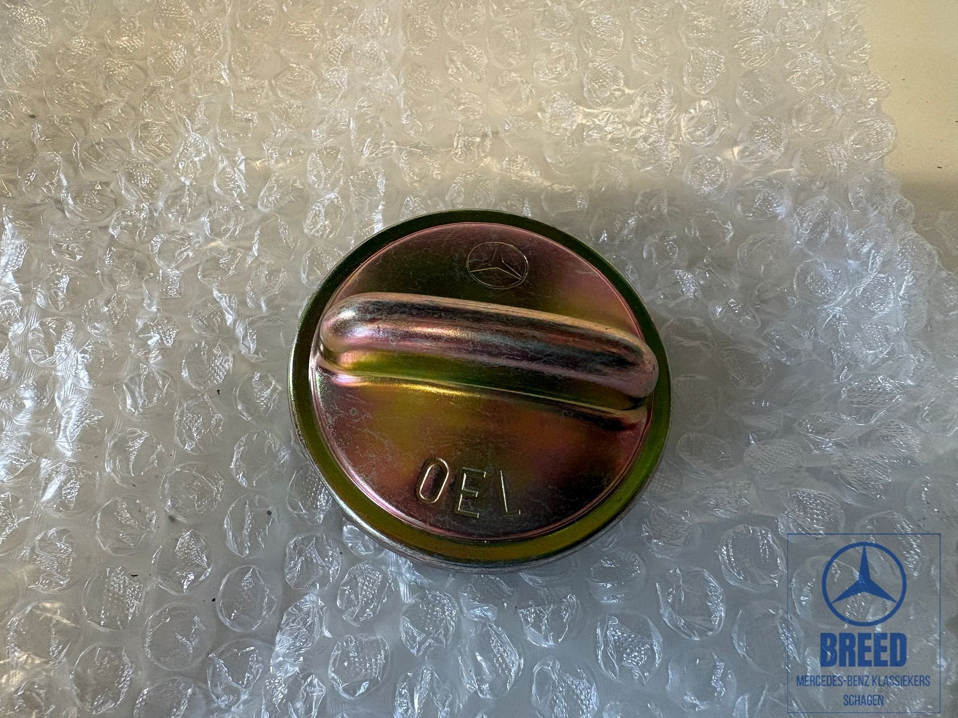 NOS olievuldop voor Mercedes-Benz R107 W108 W109 W114 W115 W, Auto-onderdelen, -, Nieuw, Ophalen of Verzenden, -