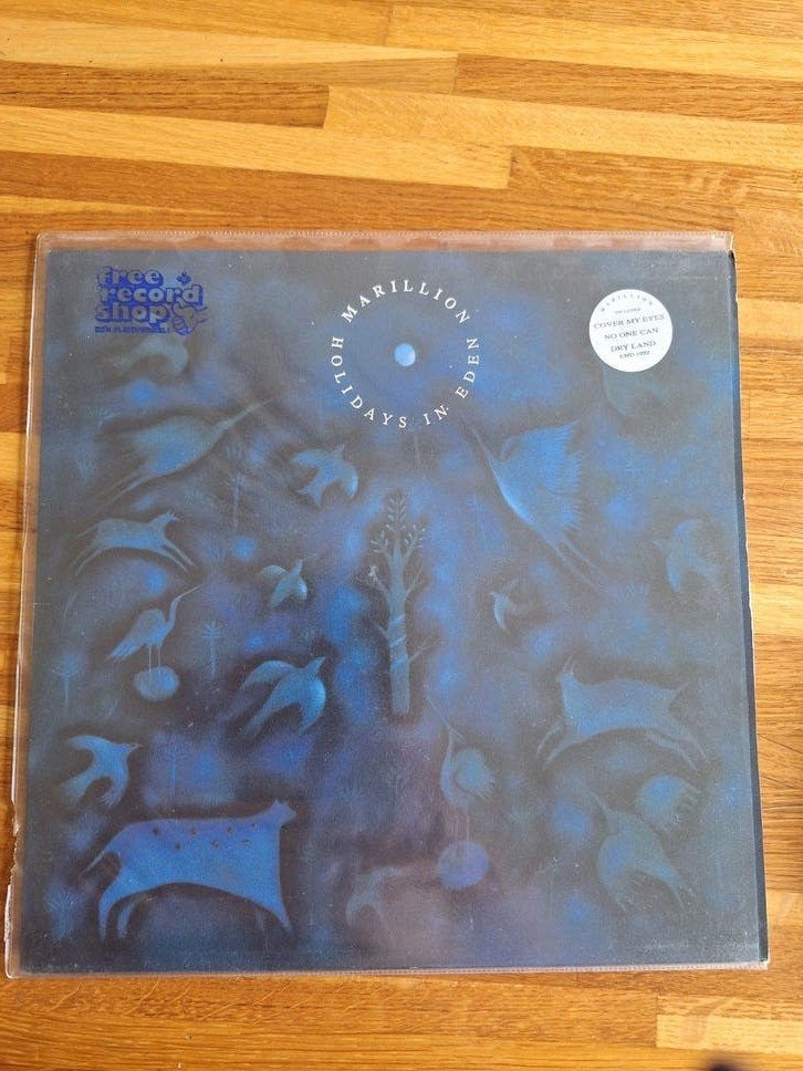 Marillion holidays in eden EMD 1022, Progressive Rock, Ophalen of Verzenden, Zo goed als nieuw, 12 inch