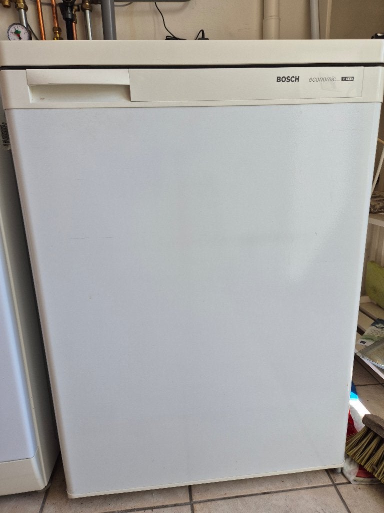 Diepvries merk bosch, Witgoed en Apparatuur, Vriezers en Diepvrieskisten, Gebruikt, Minder dan 60 cm, 160 cm of meer, Vrijstaand