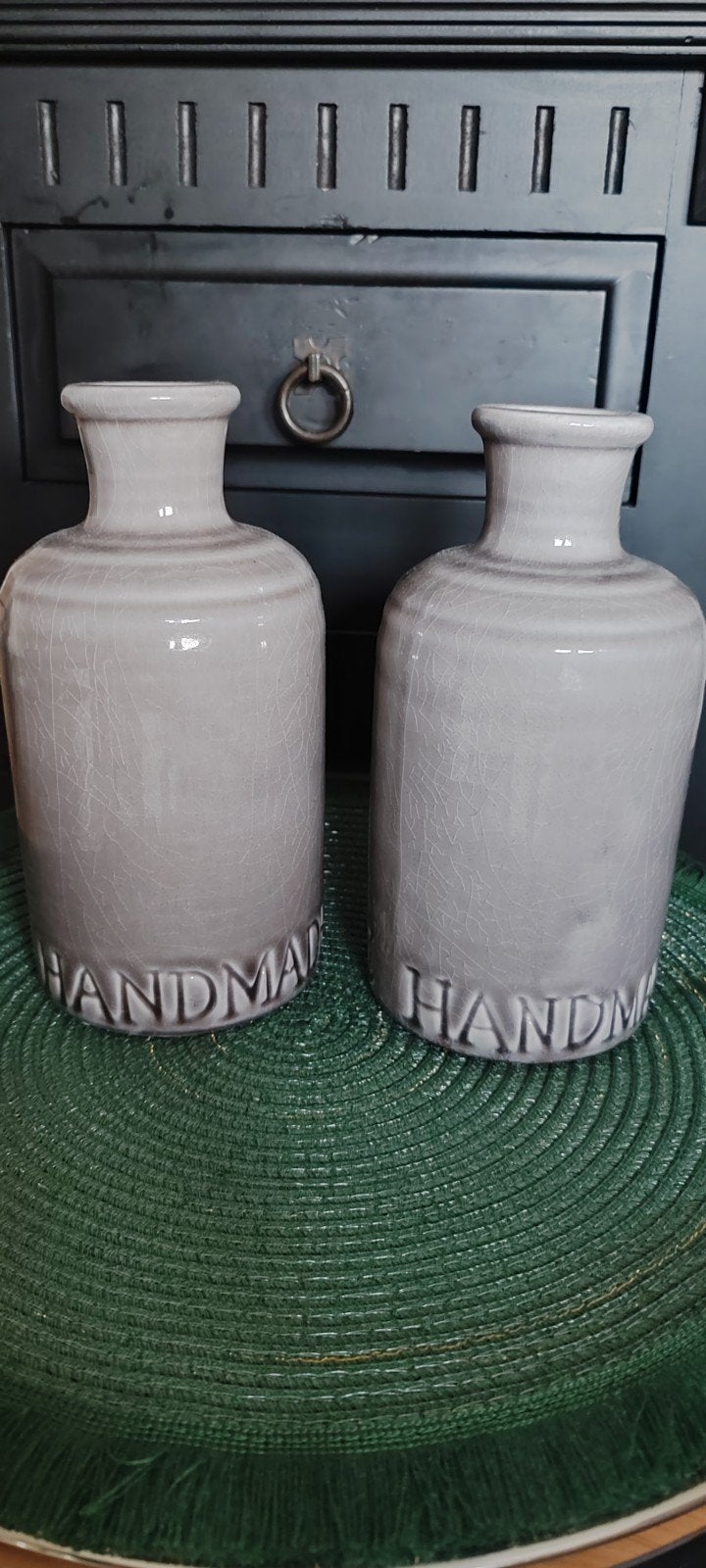 Set van 2 handgemaakte keramische vazen, Huis en Inrichting, Ophalen of Verzenden, Zo goed als nieuw, Grijs