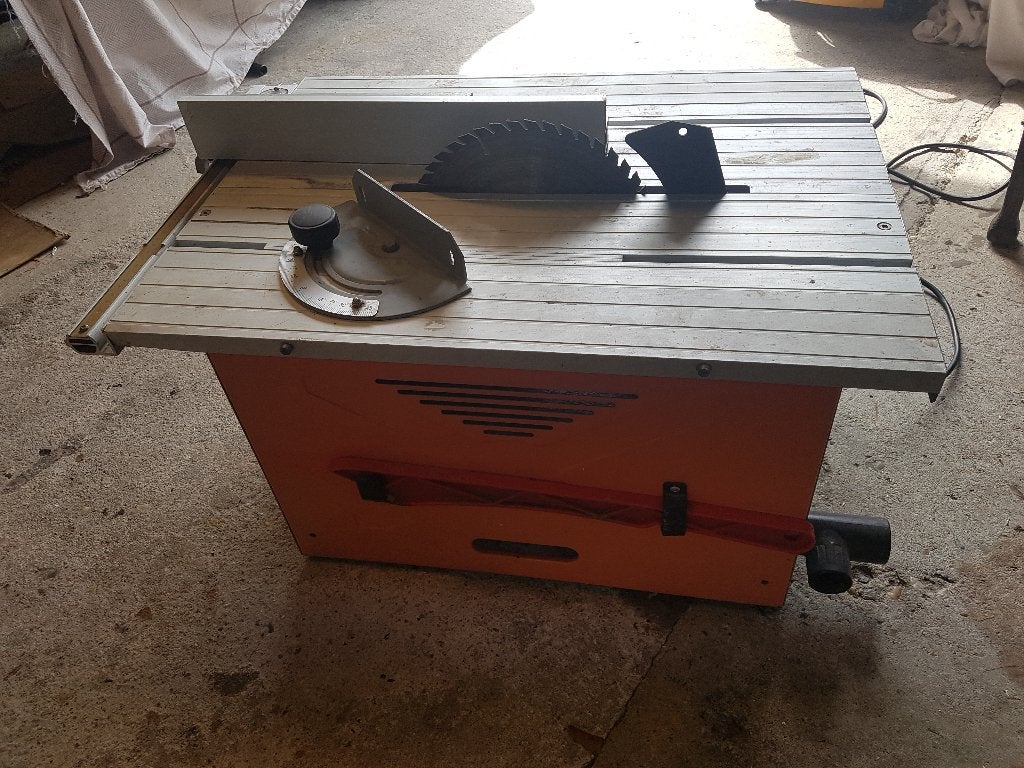 Einhell TKS 15/250 UV, Gebruikt, Cirkelzaag, 70 mm of meer, Einhell
