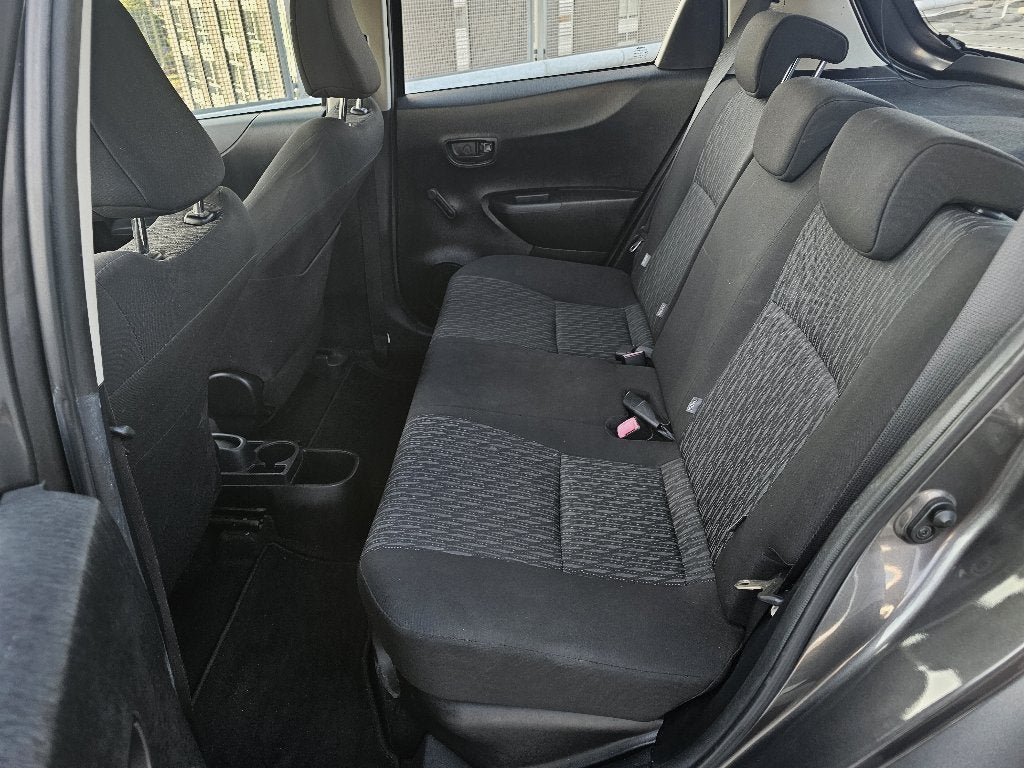Foto 14 van Toyota Yaris / 2013 / 1.5 Full Hybrid / Automaat / Clima ✅