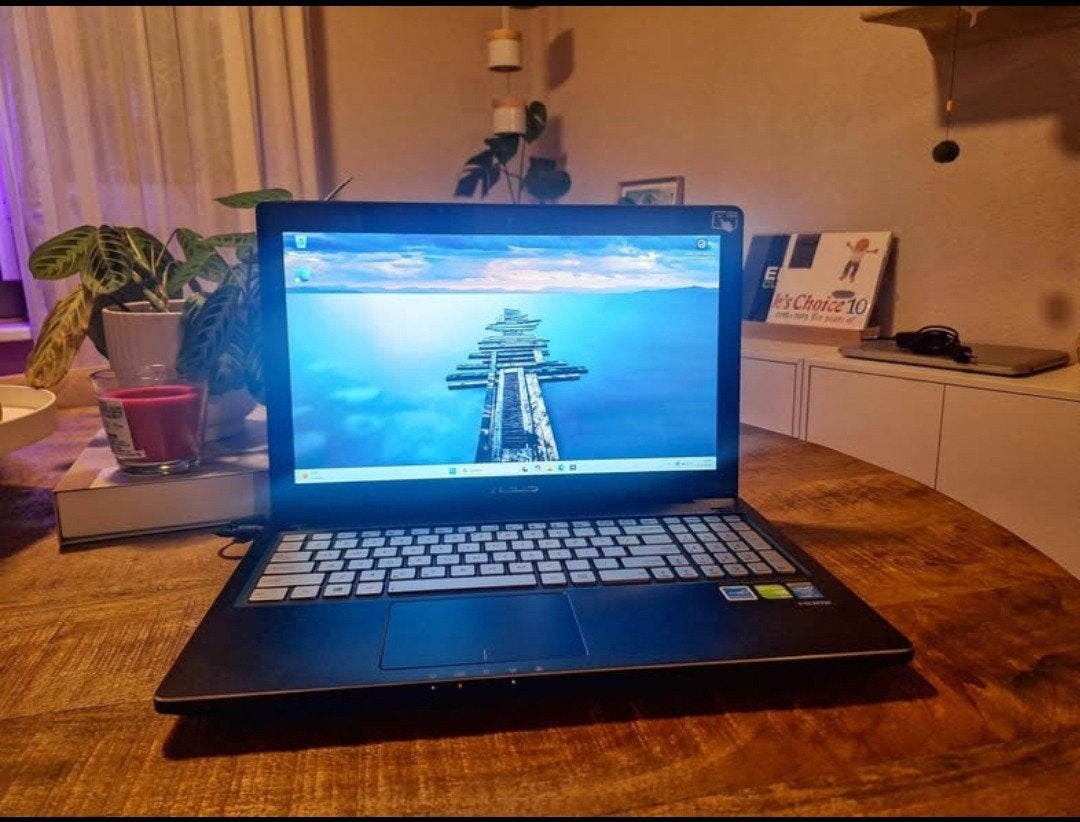 Asus Q550LF 15.6" Touchscreen Laptop, Ophalen of Verzenden, Zo goed als nieuw, Gaming, SSD