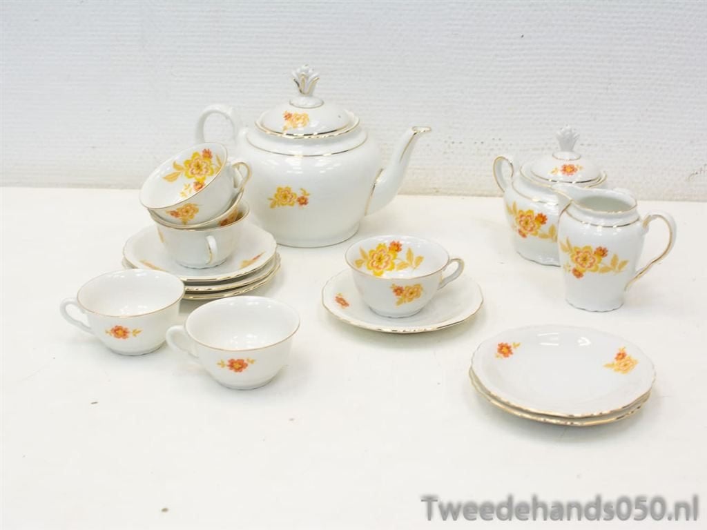 Retro servies, Porseleinen theeservies 87005, Gebruikt, Ophalen of Verzenden, Bord(en), Overige stijlen
