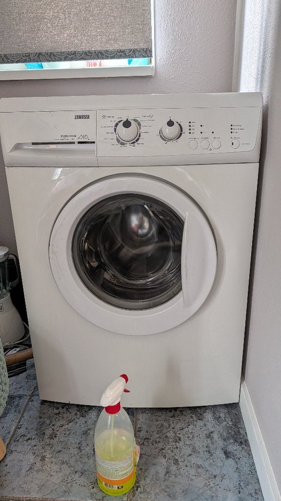 Zanussi wasmachine, Witgoed en Apparatuur, Wasmachines, Ophalen, 1200 tot 1600 toeren, Gebruikt, 4 tot 6 kg