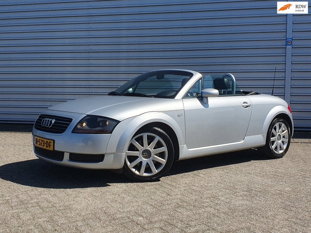 Audi TT Roadster 1.8 5V Turbo Clima/Elek Dak/ LM, Auto's, Audi, Voorwielaandrijving, TT, Gebruikt, Zwart