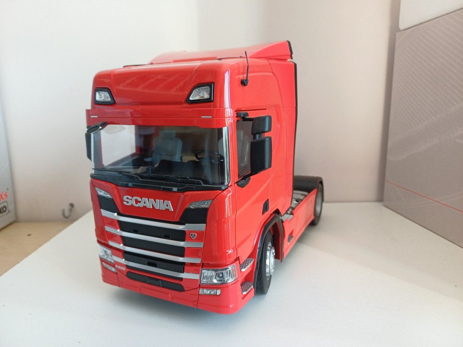 1:18 Premium ClassiXXs ixo Scania R500 truck lkw, Ophalen of Verzenden, Zo goed als nieuw, Overige merken