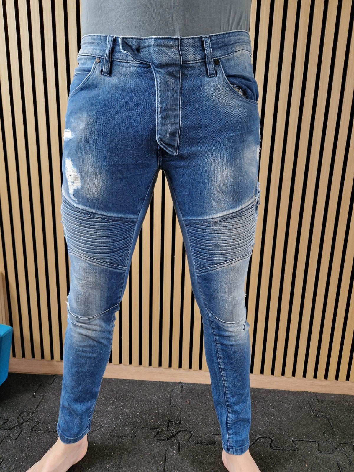 Mooie blauwe skinny jeans van THE STING met gaten en ribbels, Kleding | Heren, Spijkerbroeken en Jeans, Onbekend, Blauw, W32 (confectie 46) of kleiner