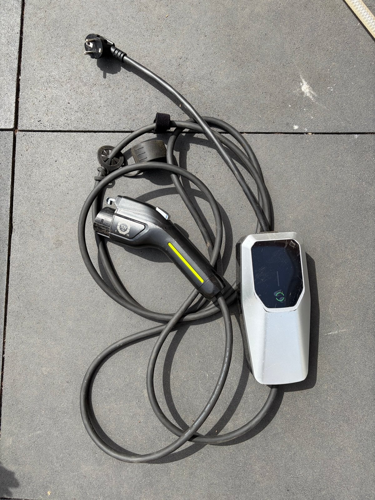 Type 1 16A Granny Charger voor Outlander, Leaf, etc., Ophalen of Verzenden, Gebruikt