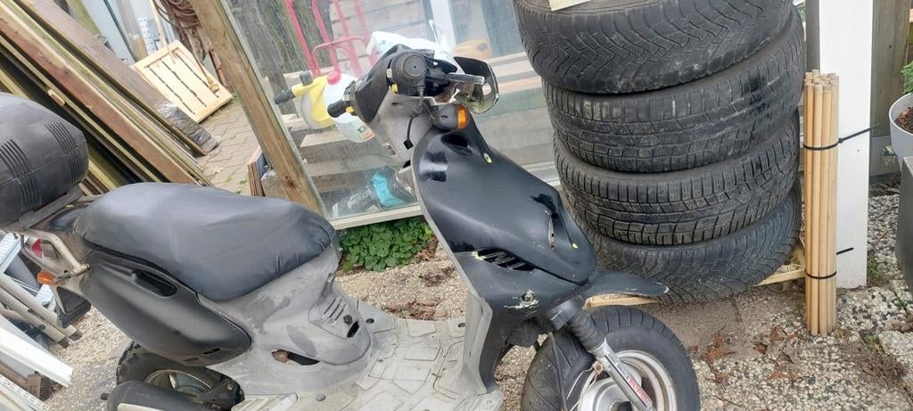 PGO scooter voor onderdelen of handige Harry, Fietsen en Brommers, Scooters | Overige merken, Gebruikt, Benzine, Ophalen of Verzenden