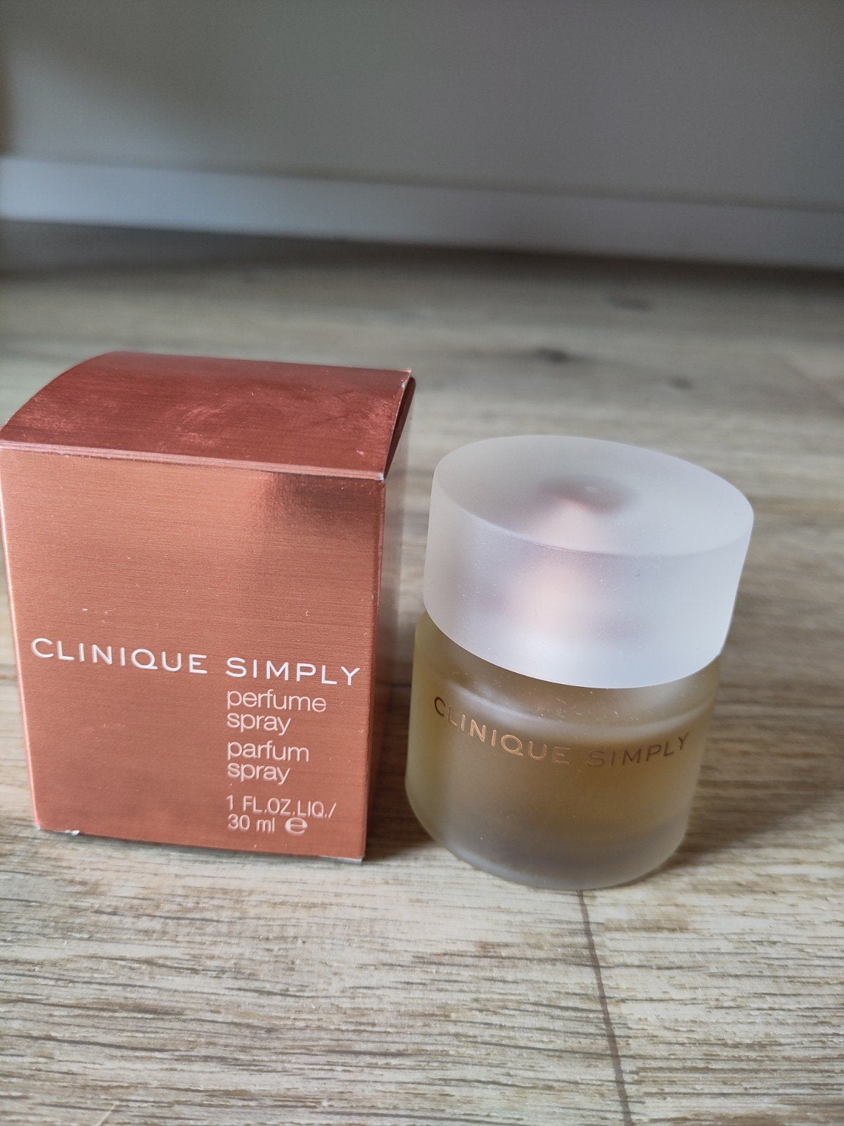 Vintage Clinique Simply Parfum 30ml zeldzaam 2004, Ophalen of Verzenden, Nieuw