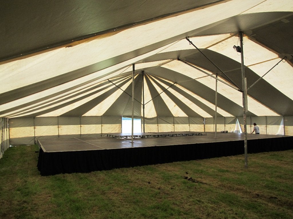 Grijs-witte opslagtent 20x50 meter, Ophalen, Bressers Holding BV, Info@bresserstenten.nl, Middendijk 38D te Helmond