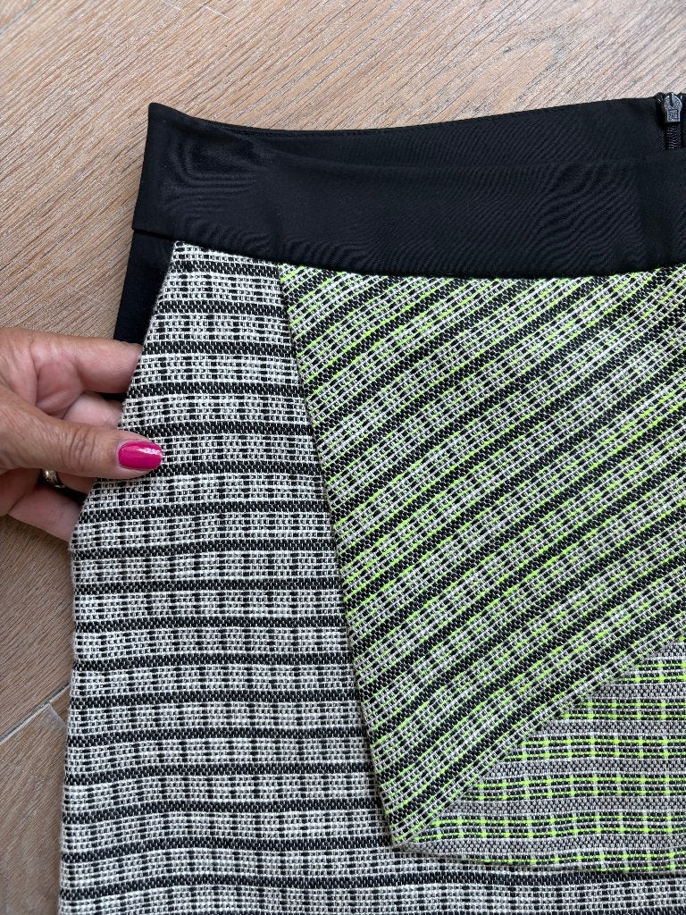 Rok van Karen Millen  mt 40  NIEUW!!, Maat 38/40 (M), Nieuw, Boven de knie, Meerkleurig