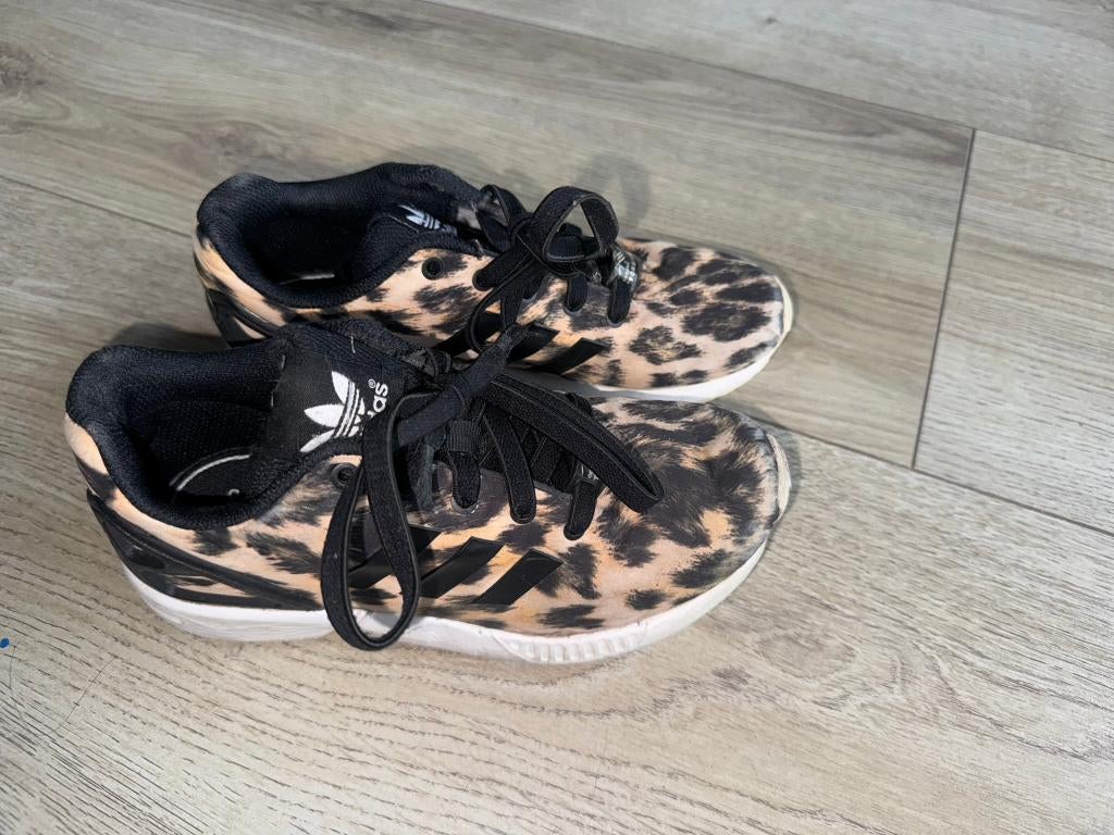 Adidas flux torsion 33 1/2 sneakers schoenen gympen, Kinderen en Baby's, Kinderkleding | Schoenen en Sokken, Gebruikt, Schoenen