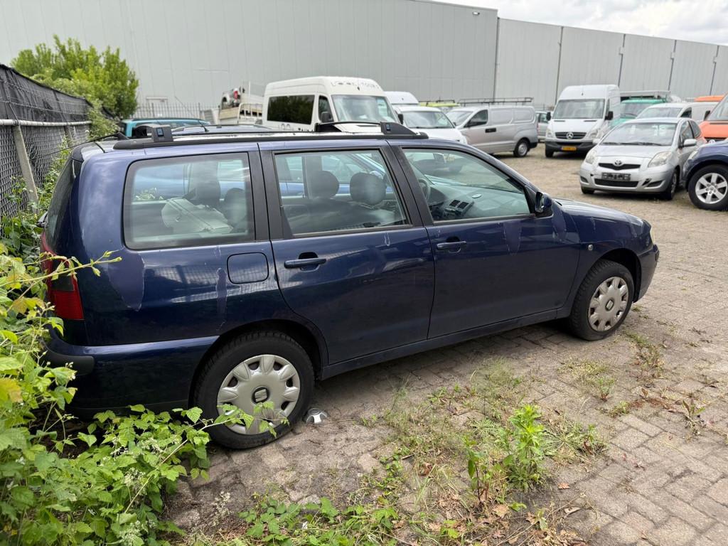 Seat Cordoba Vario 1.6 Signo, Auto's, 101 pk, Gebruikt, 4 cilinders, Blauw