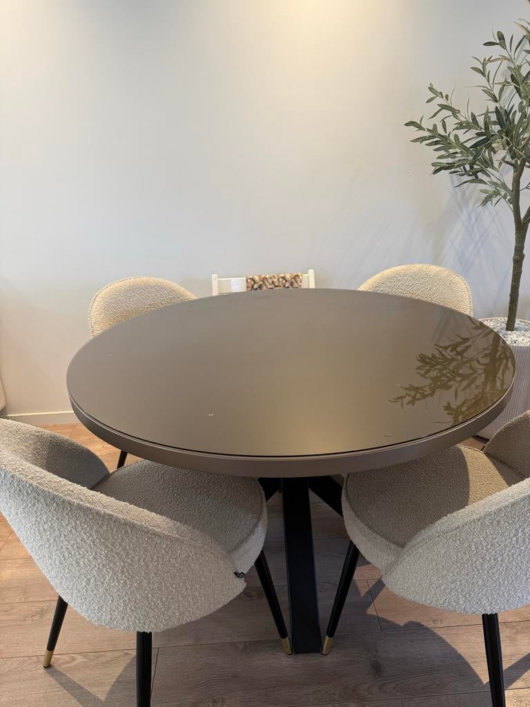 Taupe eettafel Eric Kuster stijl, Huis en Inrichting, Tafels | Eettafels, Zo goed als nieuw, 100 tot 150 cm, Vier personen, Rond