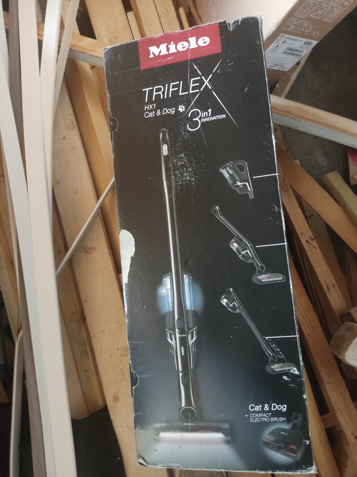 T.e.a.b: Miele steel stofzuiger, Witgoed en Apparatuur, Stofzuigers, Gebruikt, Ophalen