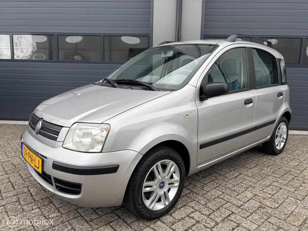 Fiat Panda 1.2 Dynamic Automaat uitvoering /// NL Auto, Auto's, Fiat, Voorwielaandrijving, Elektrische ramen, 840 kg, Origineel Nederlands