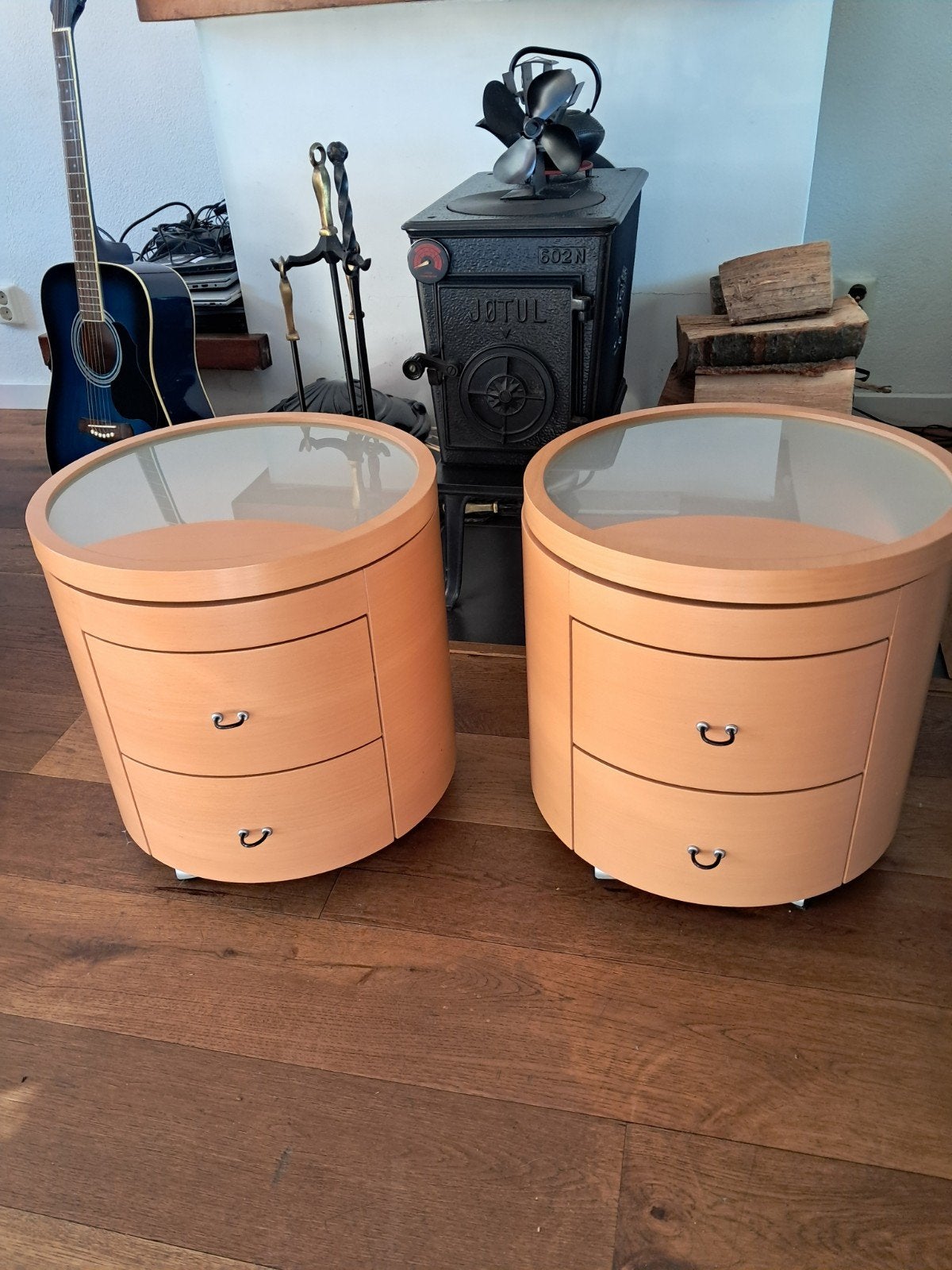 Top Kwaliteit Design Nachtkastje 2x Hülsta tbv Auping Bed, Ophalen, Zo goed als nieuw, Minder dan 45 cm