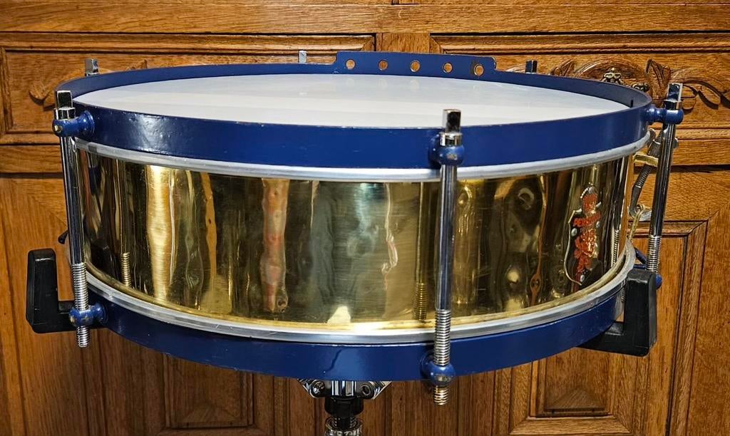 Vintage Snaredrum - Persival Messing ketel, Blauwe randen, Muziek en Instrumenten, Percussie, Ophalen, Gebruikt, Trommel